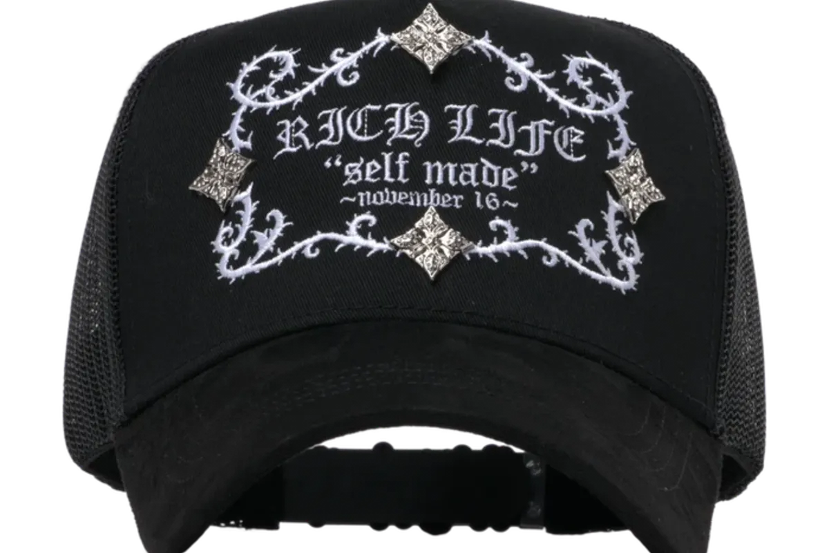 Barbas Hats Trends: Bold Embroidery and Graphic Designs